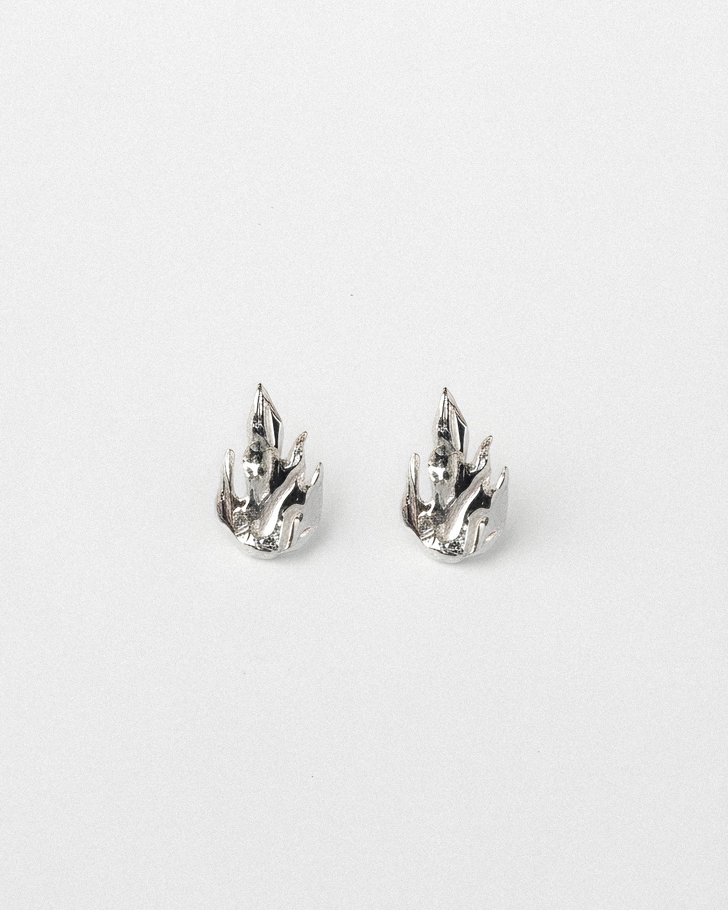 FLAME EARRING SILVER